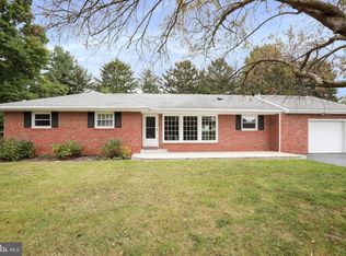 11691 Country Club Rd, Waynesboro, PA 17268