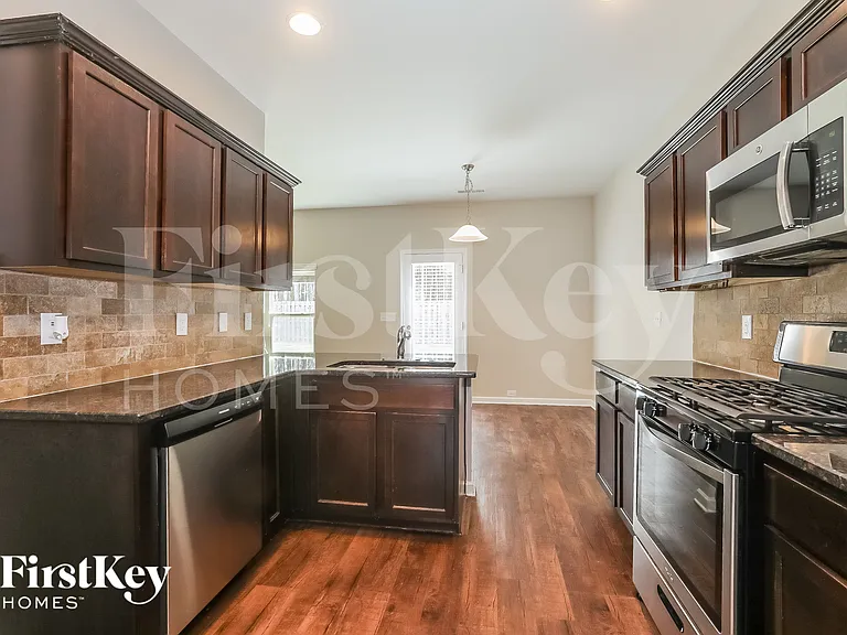 3527 Lebella Ln — Photo 5