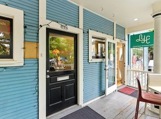 902 NW 23rd Ave, Portland, OR 97210