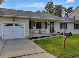 1445 Windward Ave, Beachwood, NJ 08722