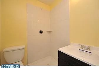 1634 N Gratz St #B2 — Photo 2