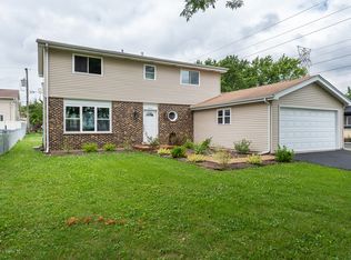 848 N Parker St, Elmhurst, IL 60126