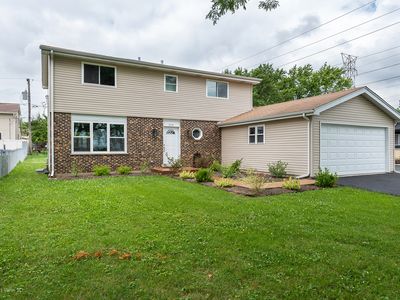 848 N Parker St, Elmhurst, IL, 60126