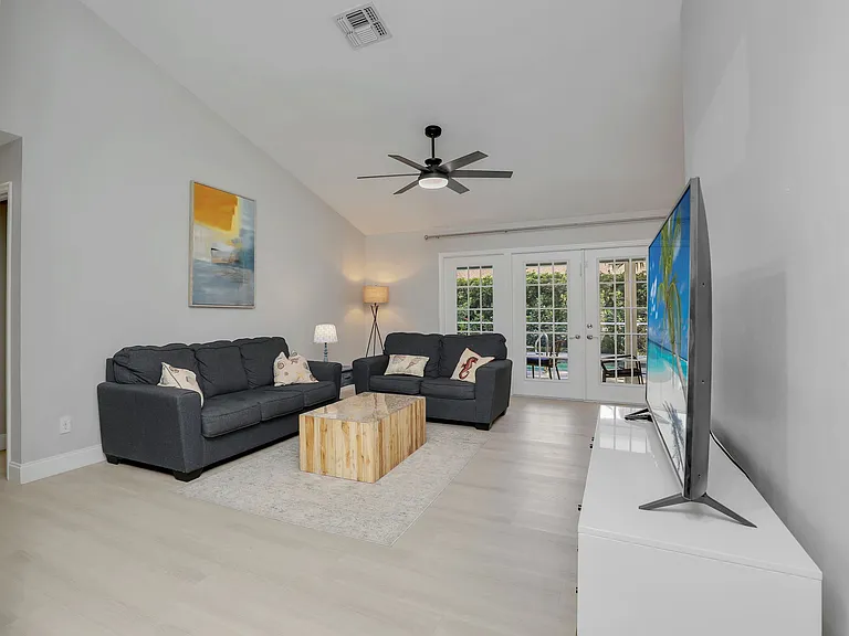 2554 Outrigger Ln — Photo 35