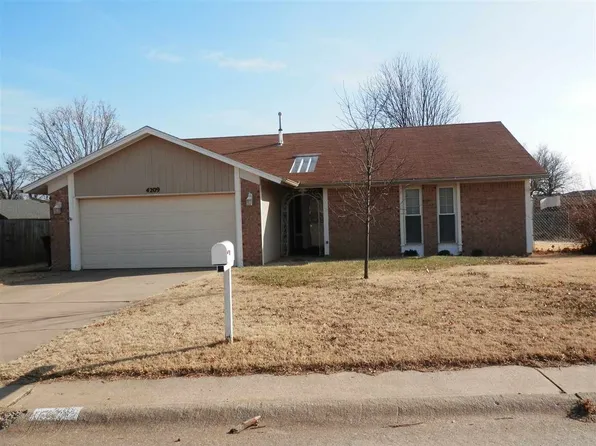 4209 Prospect Ave, Enid, OK 73703