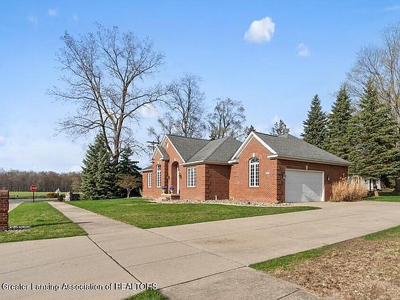 4th image of 2740 Maritime Dr