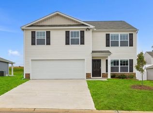 1409 Slades St, Woodruff, SC 29388