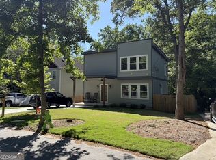 1040 Ada Ave NW, Atlanta, GA 30318