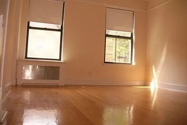 Rented by Keller Williams NYC | media 25