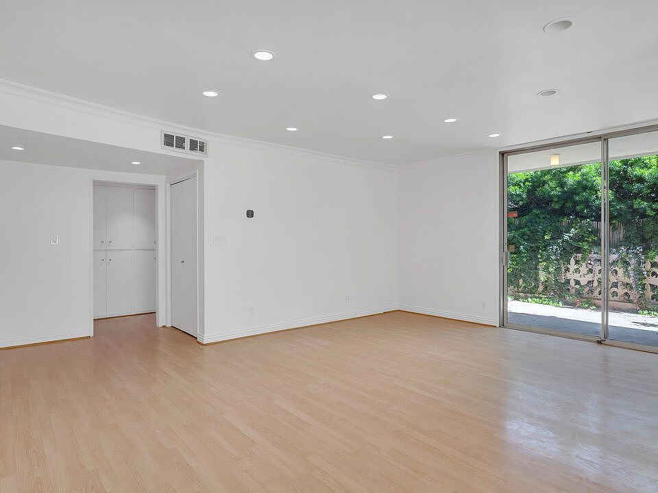 1st image of 6251 Coldwater Canyon Ave Unit 101