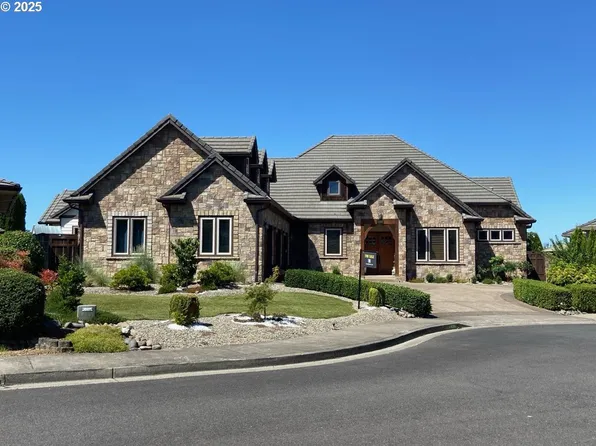 625 Saint Andrews Loop, Creswell, OR 97426