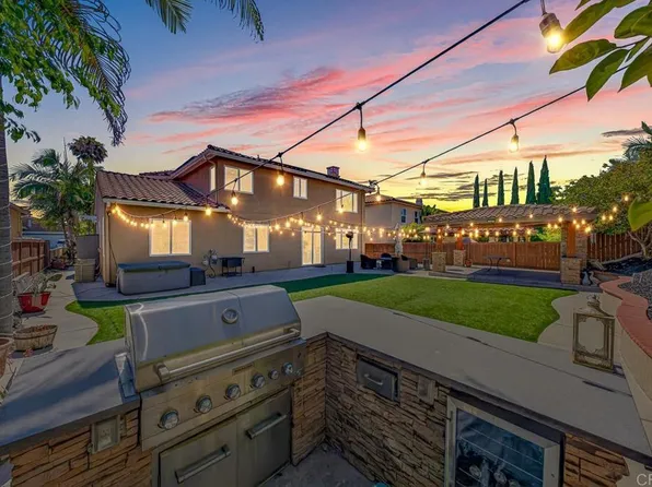 1477 Edgehill Dr, Chula Vista, CA 91913