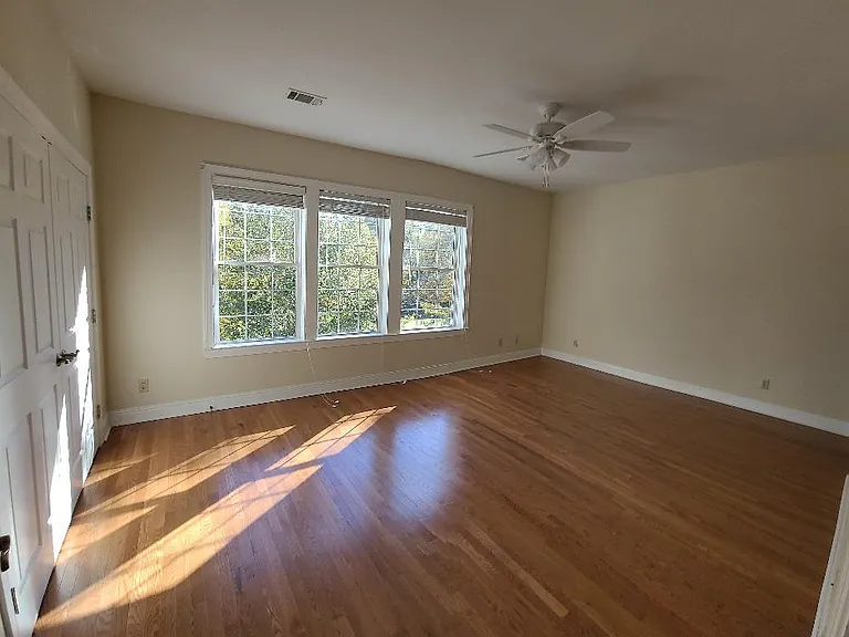 5273 7th Green Dr — Photo 6