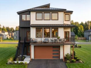 750 Satisfaction Cir, Longmont, CO 80504