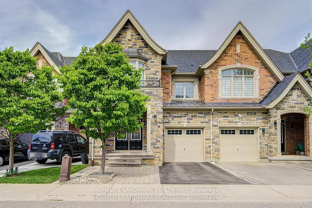 4 bed, $4,200 — Photo 1