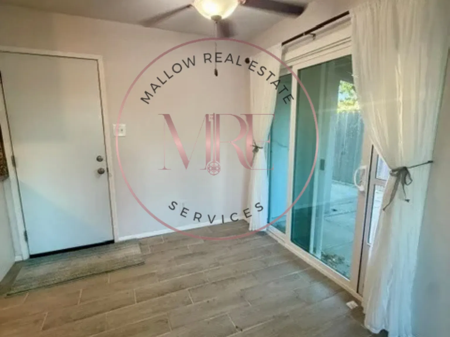 3 bed, 1072 sqft, $2,500 — Photo 4