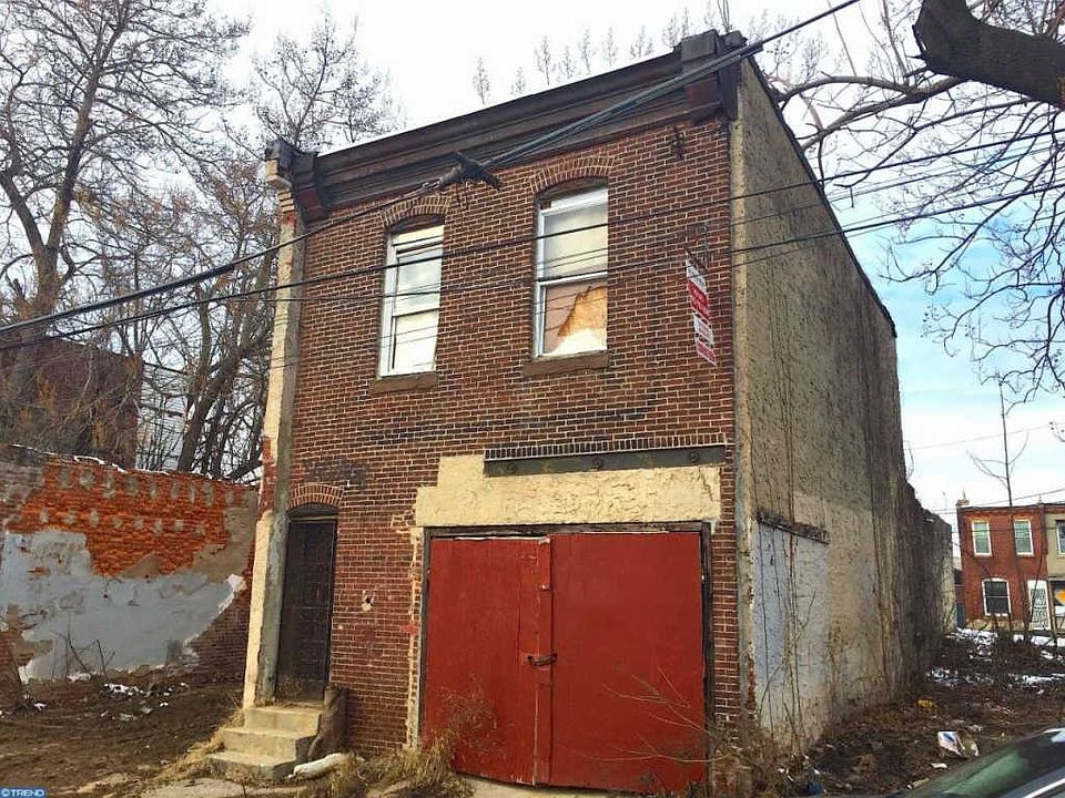 1st image of 2712 W Cabot St
