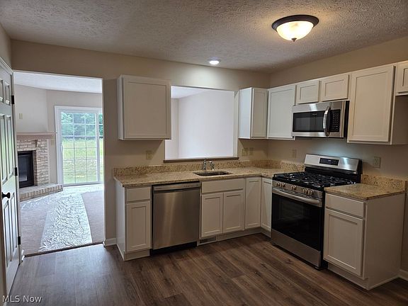 5th image of 3770 Freedom Pl