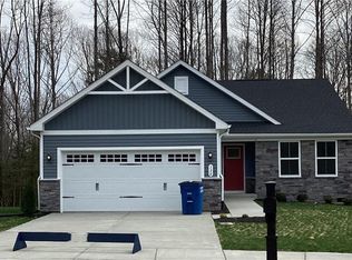 136 Grace Hill Cir, Kilmarnock, VA 22482