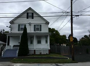 125 Dunedin St, Cranston, RI 02920