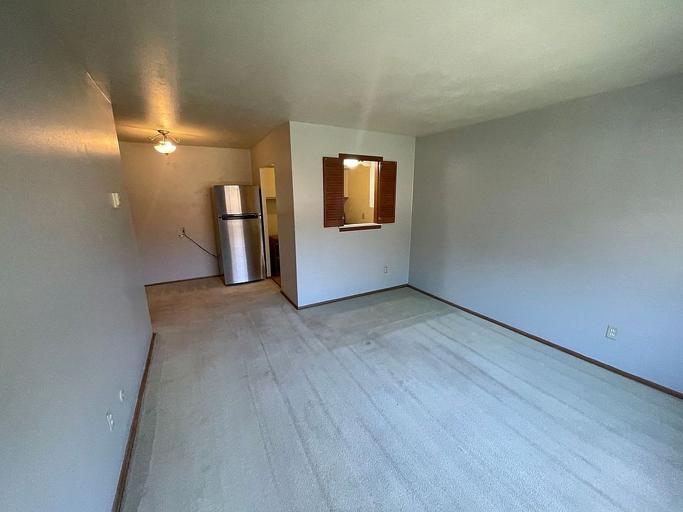 1st image of 935-937 N 37th St #104
