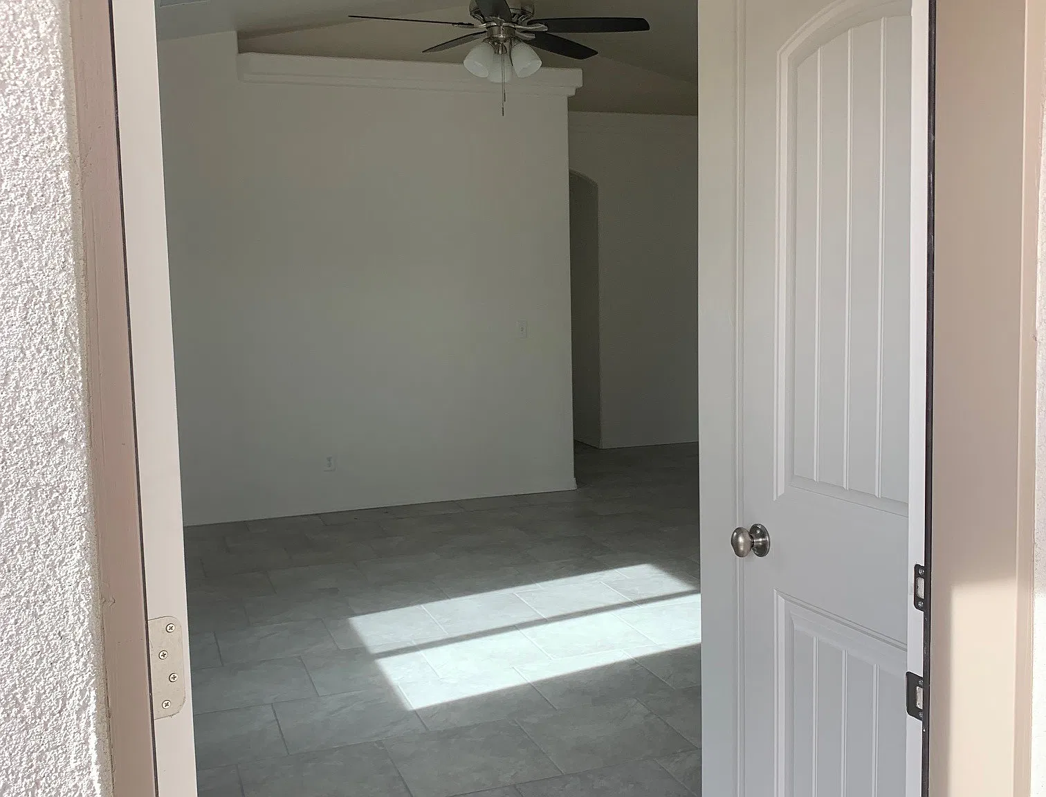 3 bed, 1175 sqft, $1,600 — Photo 4
