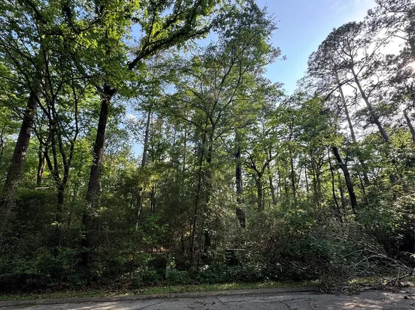 Sioux Ct, Huntsville, TX 77320