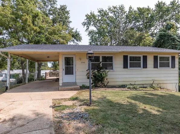 2342 Lincoln Dr, Arnold, MO 63010