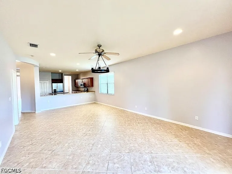 12074 Country Day Cir — Photo 29