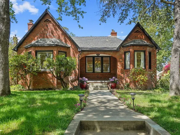 1900 45th St, Sacramento, CA 95819