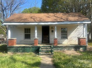 406 Sharpe St, Mooresville, NC 28115