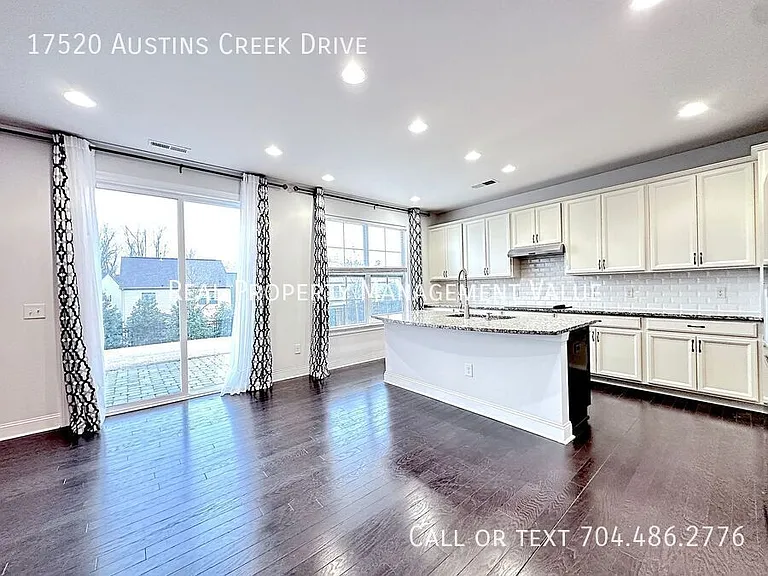 17520 Austins Creek Dr — Photo 6