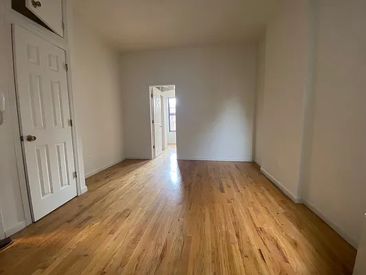 Rented by One New York Realty Inc | media 3