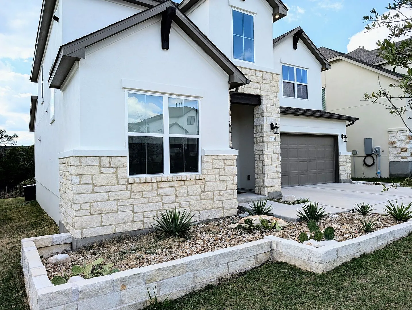 Luxurious 4BR House in the Travisso community. — Photo 2