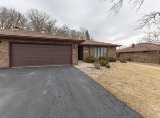 3748 53rd St, Moline, IL 61265