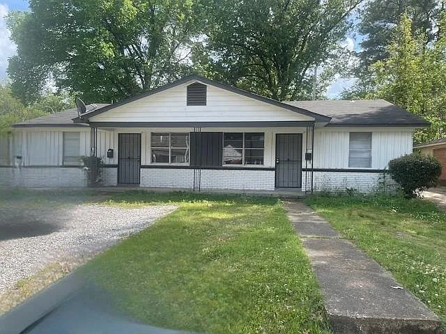 3019 Carnes Ave