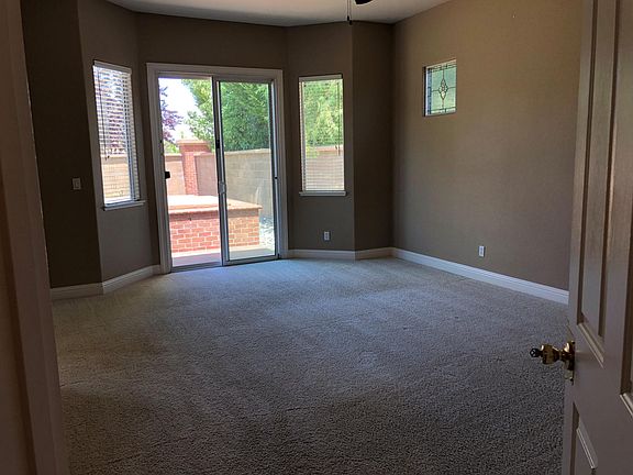 5th image of 1700 Dashwood Dr