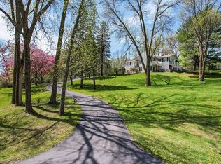 2211 Lenwood Dr SW, Rochester, MN 55902