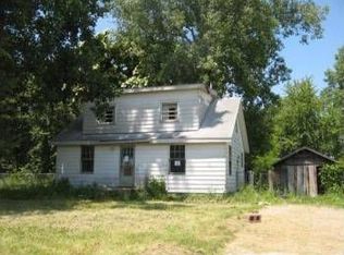 6450 Clovis Ave, Flushing, MI 48433