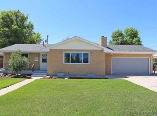 409 E Carlson St, Cheyenne, WY 82009