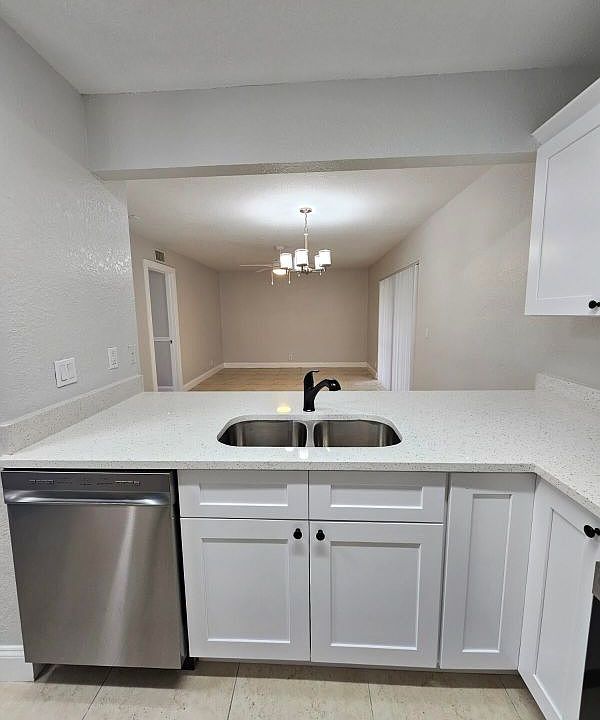 1st image of 1681 Balfour Point Dr APT A
