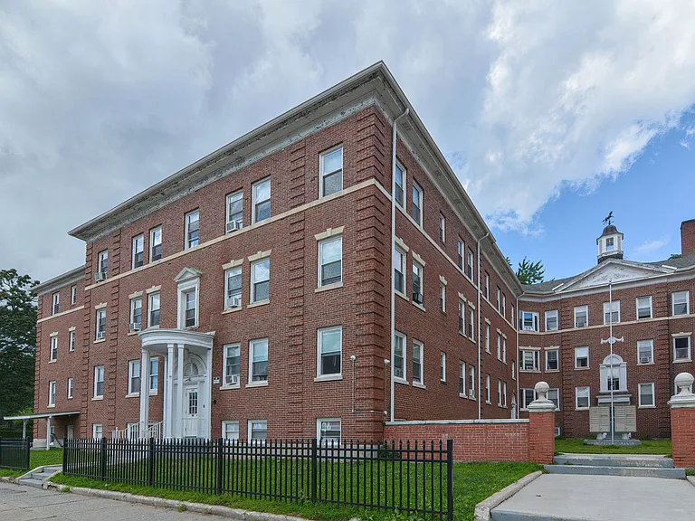 1004 Main St #3 — Photo 18
