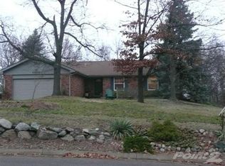 4962 Iroquois Blvd, Clarkston, MI 48348