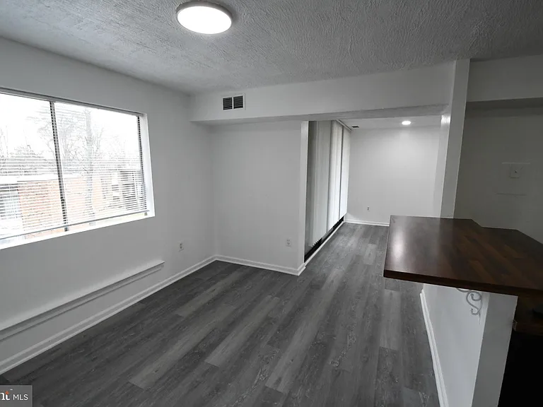 8459 Greenbelt Rd #201 — Photo 12
