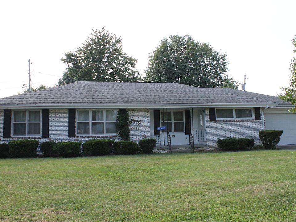 1st image of 1075 S Park Dr