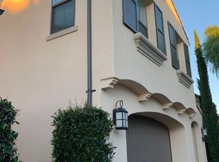 61 Waterleaf, Irvine, CA 92620