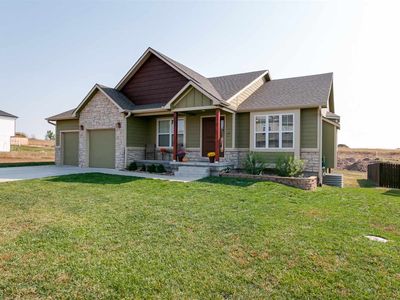 520 Prairie Meadow Rd, Saint George, KS, 66535