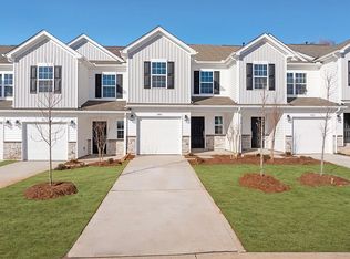 1406 Cattleman Acres Dr, Inman, SC 29349