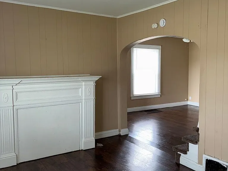 1703 Oakdale Ave — Photo 9