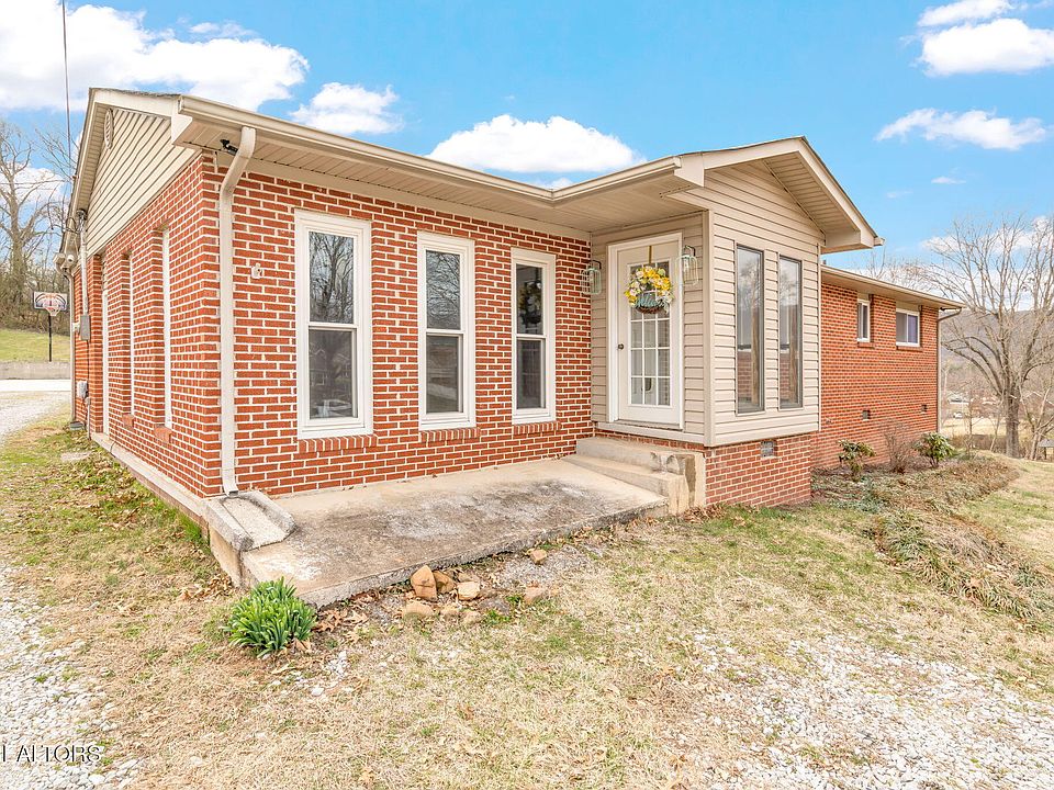 311 E Dunn St, Rockwood, TN 37854 | Zillow 311 E Dunn St, Rockwood, TN 37854 | Zillow